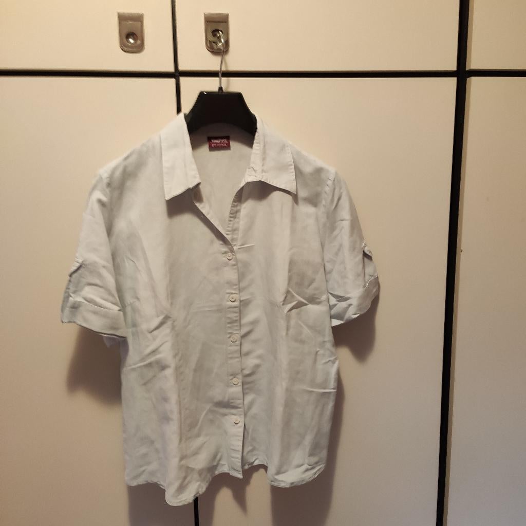 Hemelsblauwe blouse met korte mouwen, Kleding | Dames, Kingfield, Ophalen of Verzenden, Gedragen, Blauw