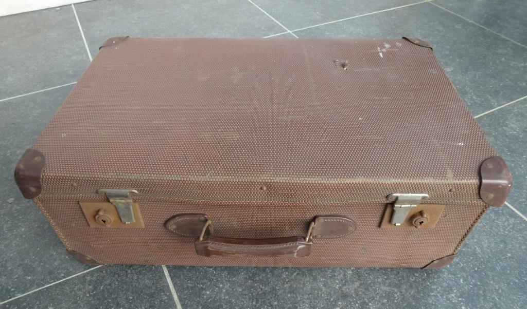 vieille valise des années 50 ou plus, Antiquités & Art, Enlèvement
