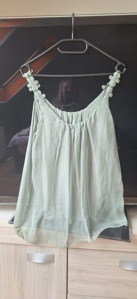 Top vert, Vêtements | Femmes, Tops, Enlèvement ou Envoi, Comme neuf, Taille 38/40 (M), Vert