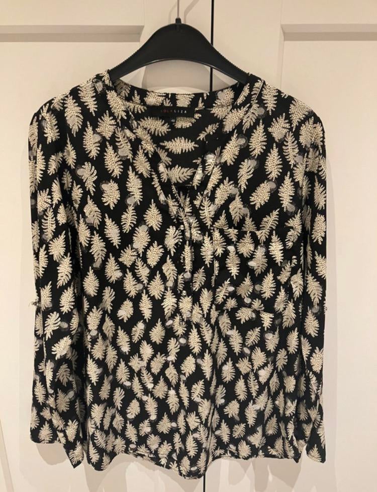 Leuke blouse zwart beige goud, Ophalen of Verzenden, Zo goed als nieuw, Maat 38/40 (M), Zwart
