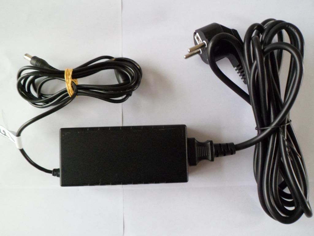 Netstroom adapter-oplader SAMSUNG 100/240VAC=> 14VDC, Ophalen of Verzenden, Zo goed als nieuw