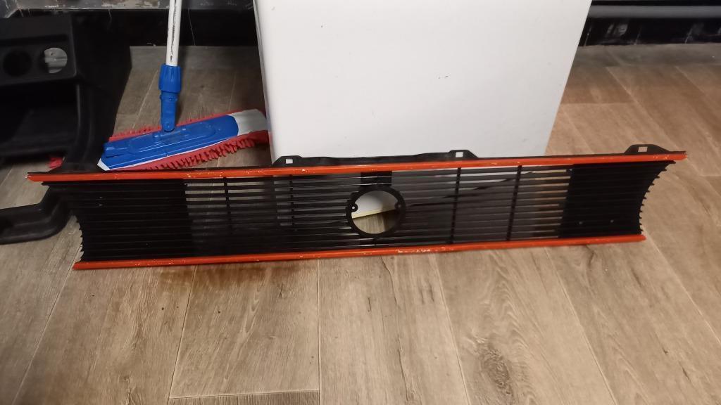Grill VW golf 1 gti, Auto-onderdelen, Ophalen, Gebruikt, Volkswagen