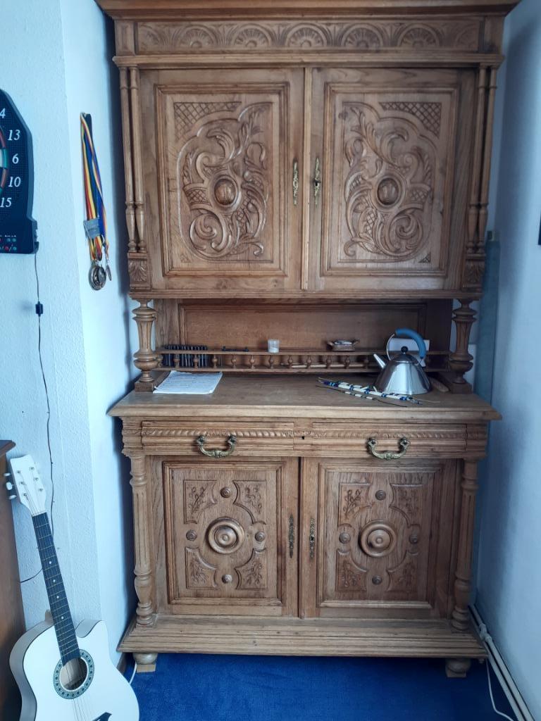 Armoire antique chene, Enlèvement, Utilisé