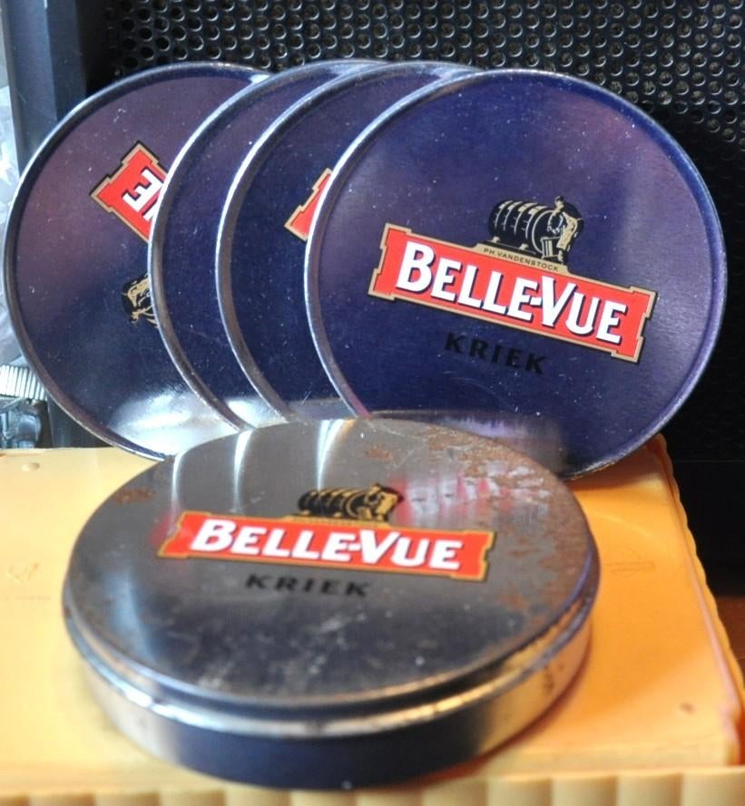 boite avec 4 sous verre publicitaire kriek belle vue, Enlèvement ou Envoi, Utilisé, Autres types