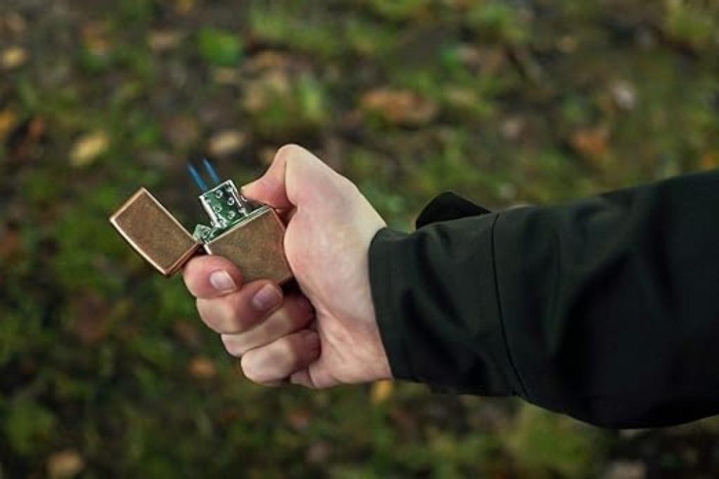 Butane Zippo Original à double flamme LIVRAISON RAPIDE ET GR, Envoi, Neuf, Briquet