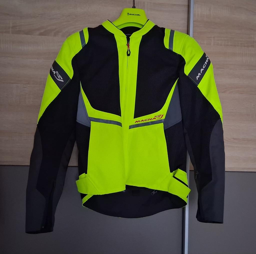 Motorjas, Motoren, Ophalen
