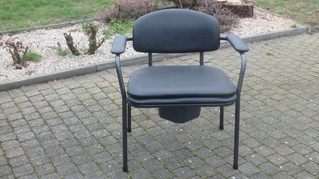 stoel met toilet, Comme neuf, Enlèvement, Cuir, Bleu