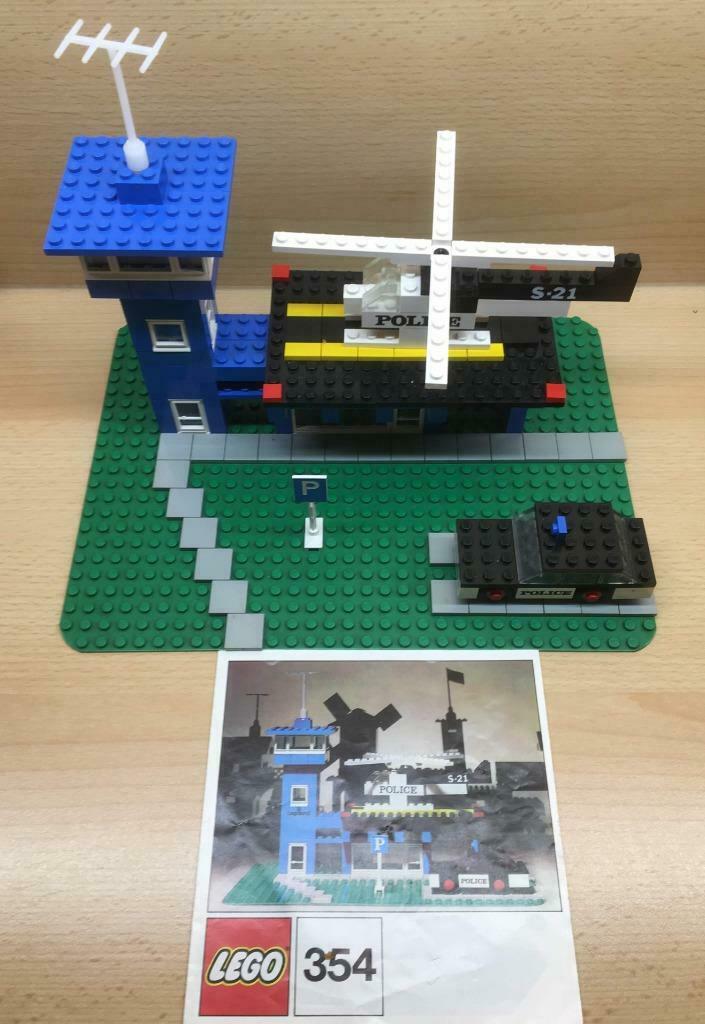 Vintage politie kantoor & helicopter uit 1972 (354), Kinderen en Baby's, Speelgoed | Duplo en Lego, Ophalen, Zo goed als nieuw