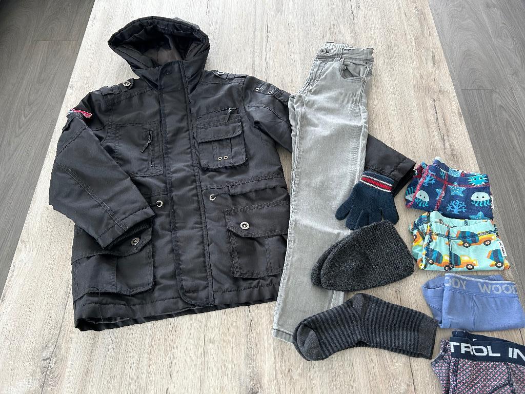 Pakket kleding jongen maat 128, Ophalen of Verzenden, Gebruikt, Jongen, Setje