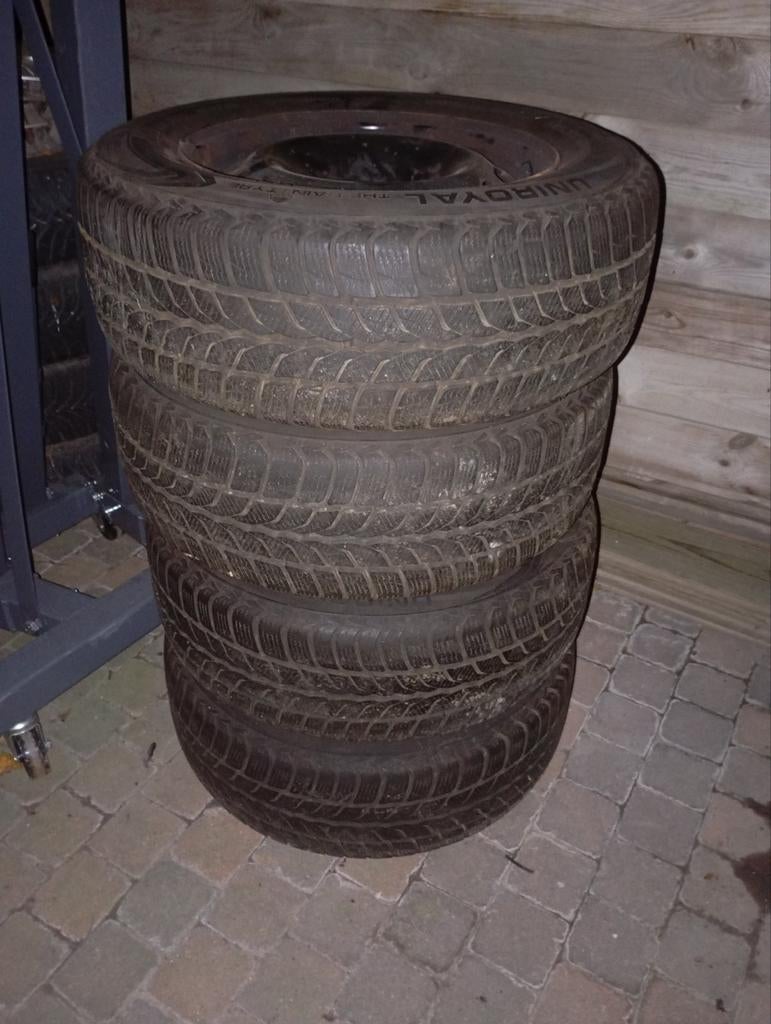 4 roues Hiver Citroën 225 60 16 avec jantes 5 trous. 5x108, Enlèvement, Utilisé
