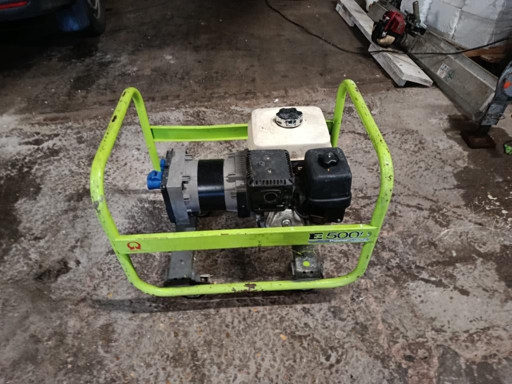 Generator (stroomgroep) Pramac E5000 Honda Motor GX270, Ophalen, Gebruikt, 5 tot 10 kVA, Benzine