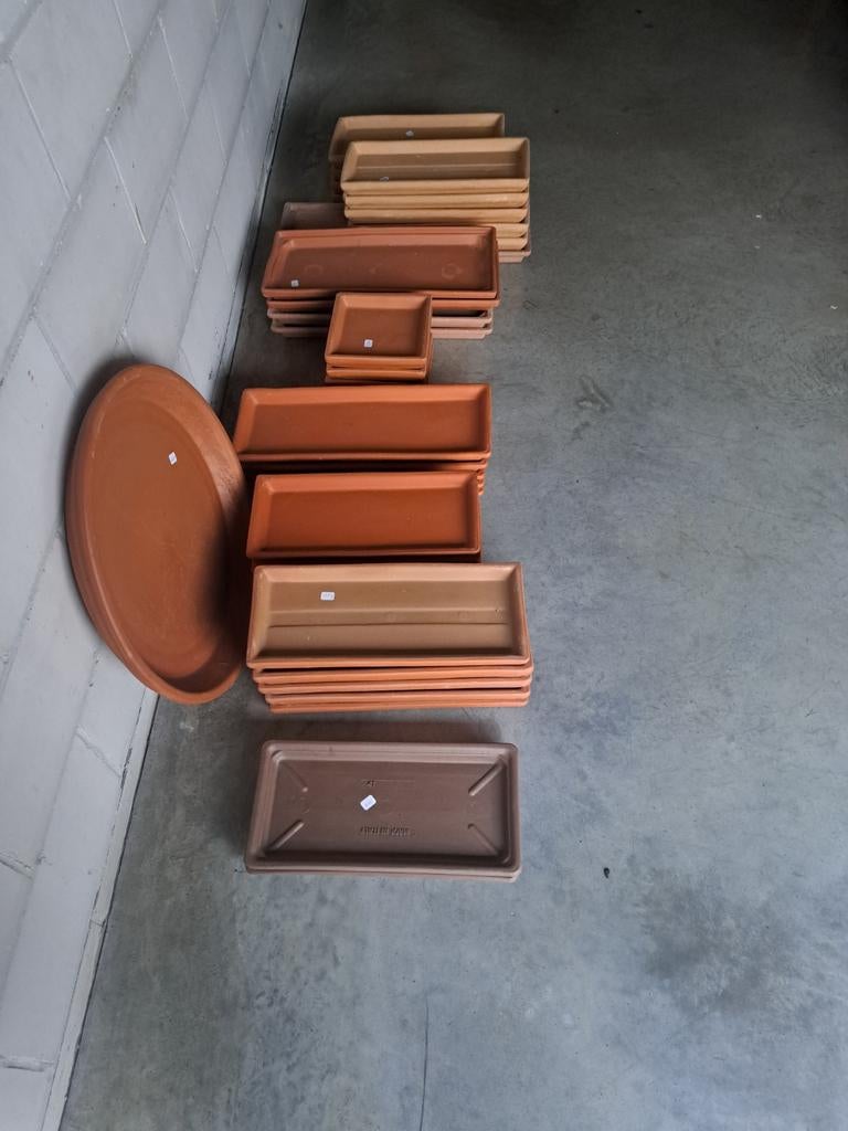 Bloembak onderzetters in aardewerk, Tuin en Terras, Ophalen, Rechthoekig