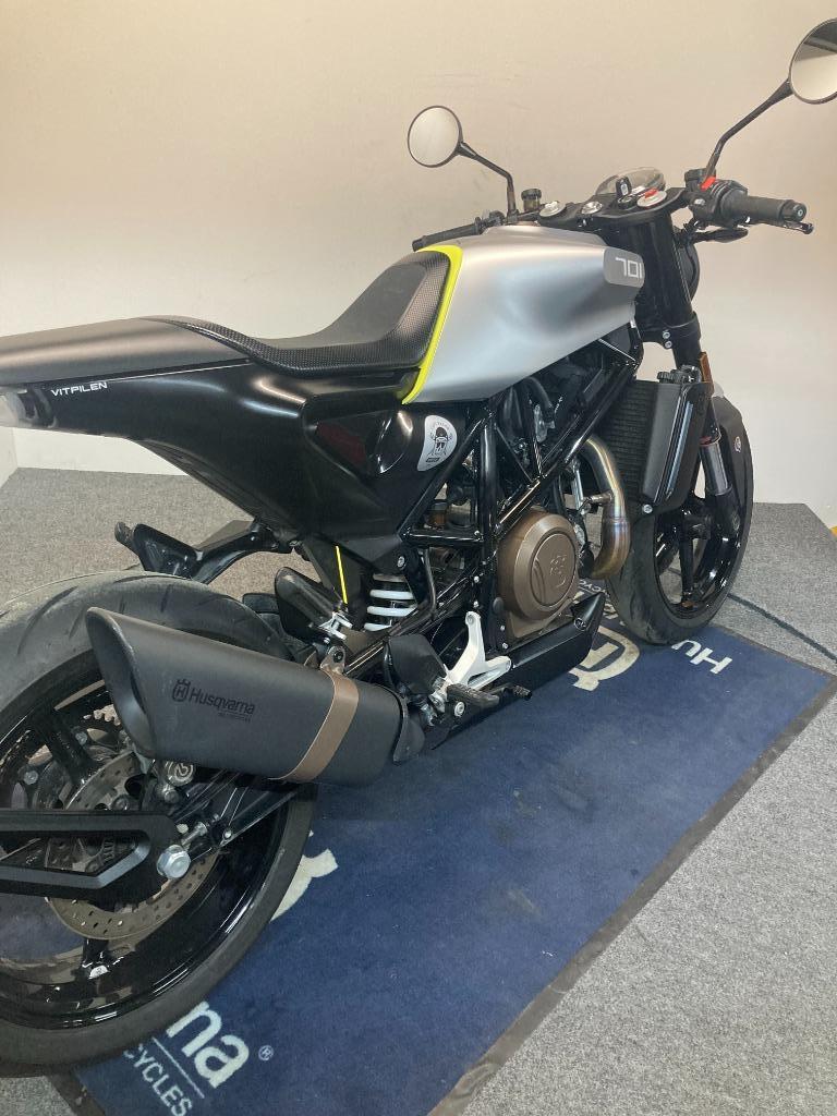 Husqvarna Vitpilen 701 MY2018 réf. LS 3044, Motos, Entreprise, Plus de 35 kW, 700 cm³, 1 cylindre
