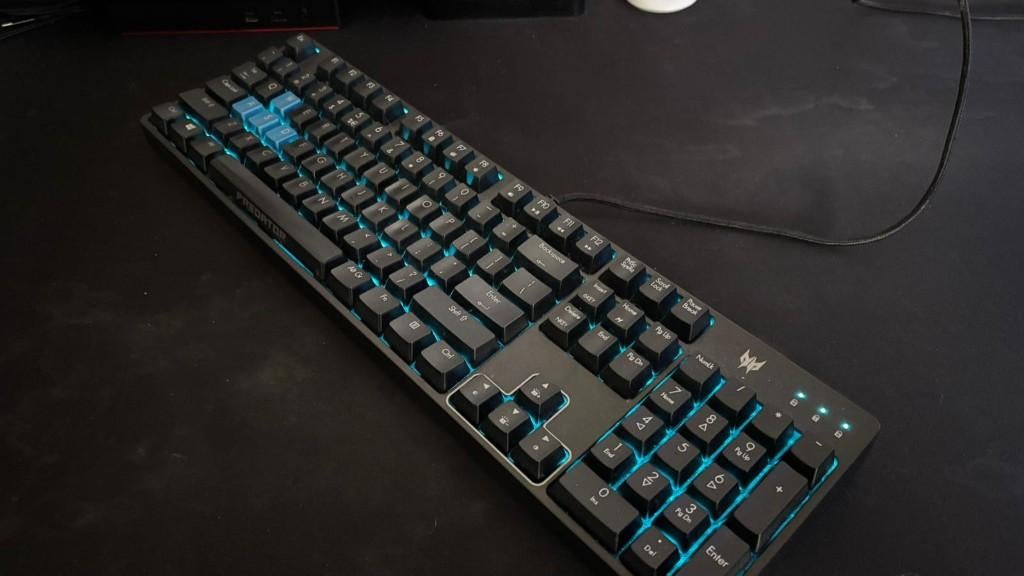 Acer Predator Aethon 300 Keyboard, Gaming toetsenbord, Ophalen of Verzenden, Zo goed als nieuw, Qwerty