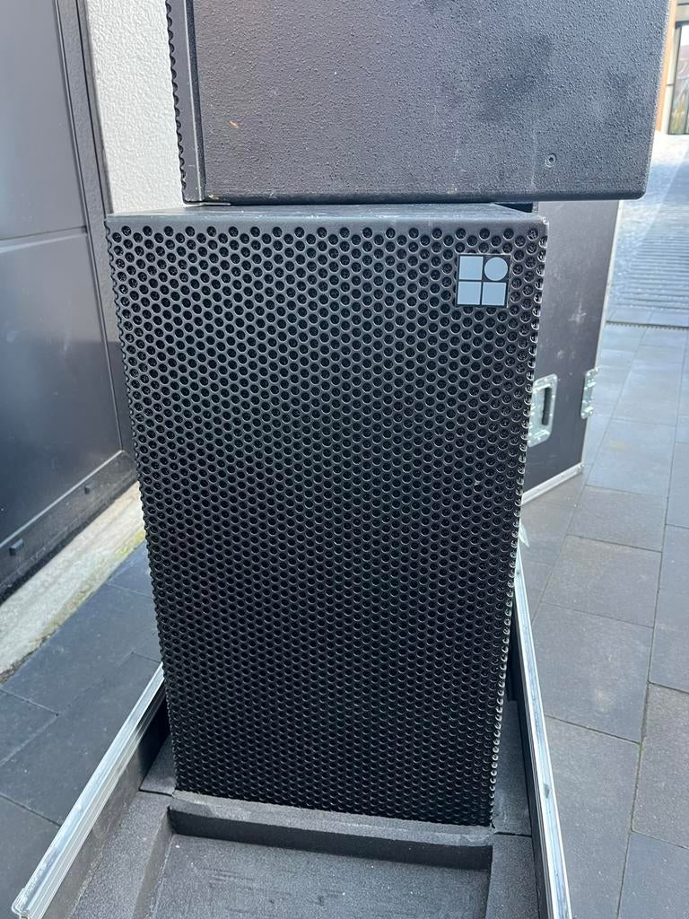 d&b audiotechnik Qi7 & Qi10 set met U-beugels en flightcase, Enlèvement, Utilisé