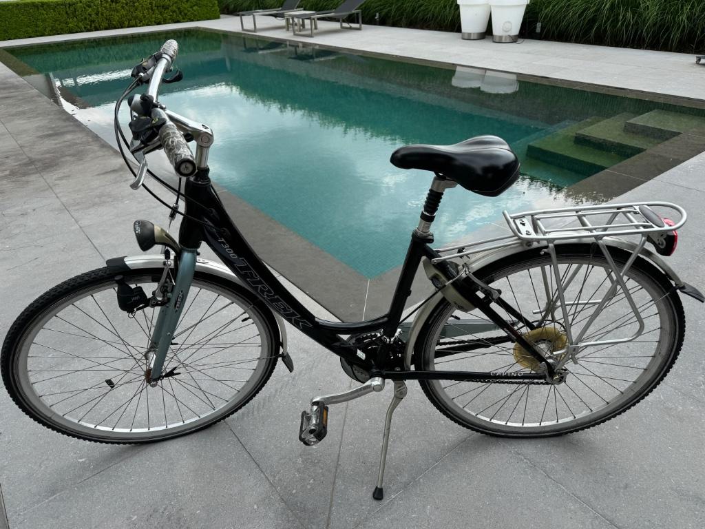 Bike Trek T300 Navigator pour femmes, noir, Enlèvement, Utilisé, Trek, Vitesses