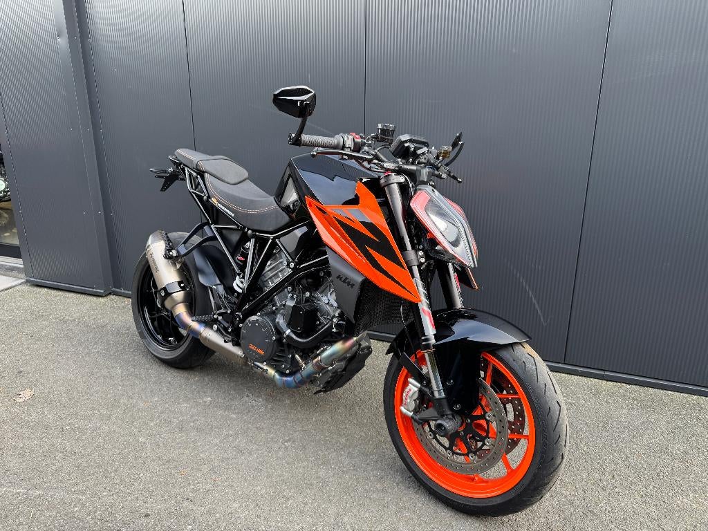KTM - 1290 SUPER DUKE R, 2 cilinders, Motorrijbewijs A, Bedrijf, Meer dan 35 kW