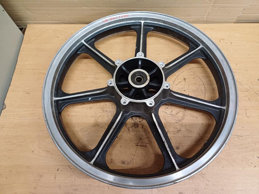 kawasaki vulcan 700 en vulcan 750 voorwiel velg, Enlèvement ou Envoi, Utilisé
