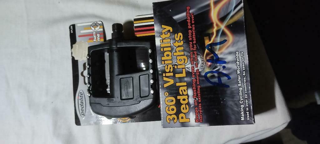 Pedalite trapper verlichting, Fietsen en Brommers, Ophalen, Nieuw, Crankstel of Pedalen