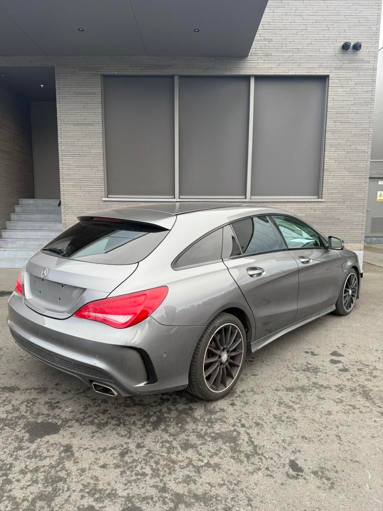 Mercedes cla180 AMGLine/2015/90kw/143000km/1.6benzine/euro6b, Auto's, CLA, Leder en Stof, 1595 cc, Bedrijf
