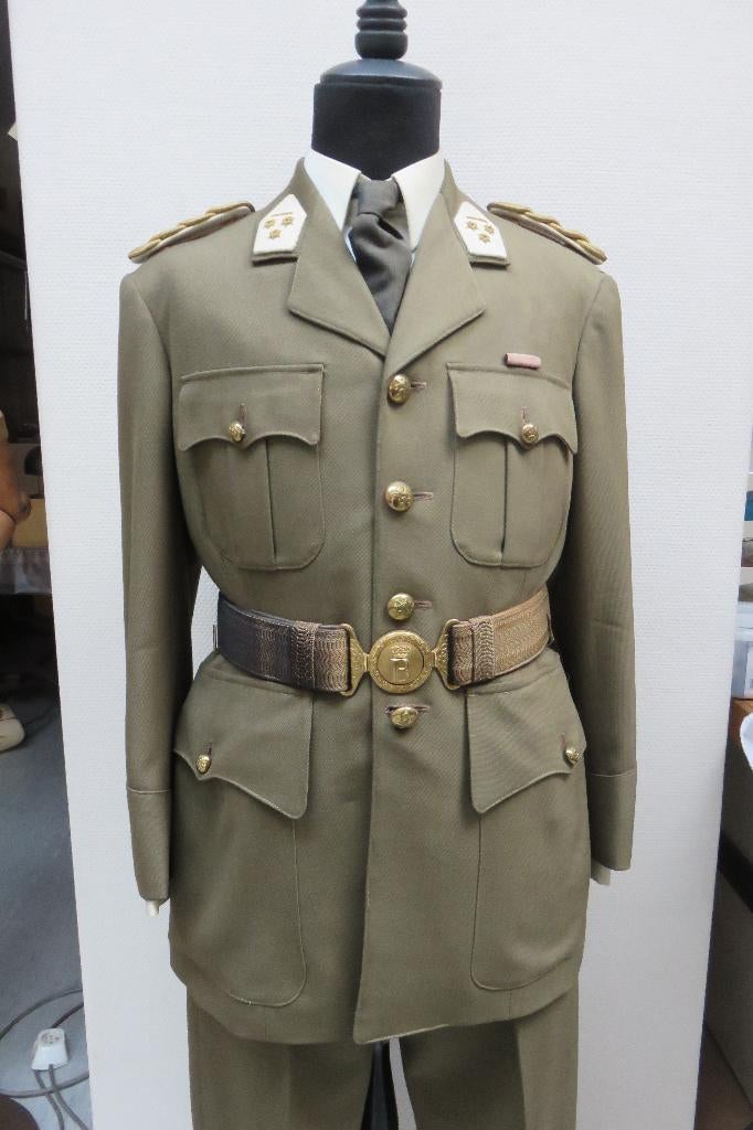 Kaki tenue van 3 Lansiers, Verzamelen, Militaria | Algemeen, Ophalen of Verzenden, Landmacht, Kleding of Schoenen