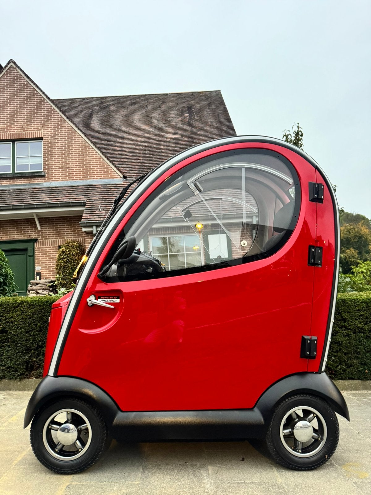 Scootmobiel Luxe Shoprider Voiturette électrique couvert, Enlèvement ou Envoi, Comme neuf