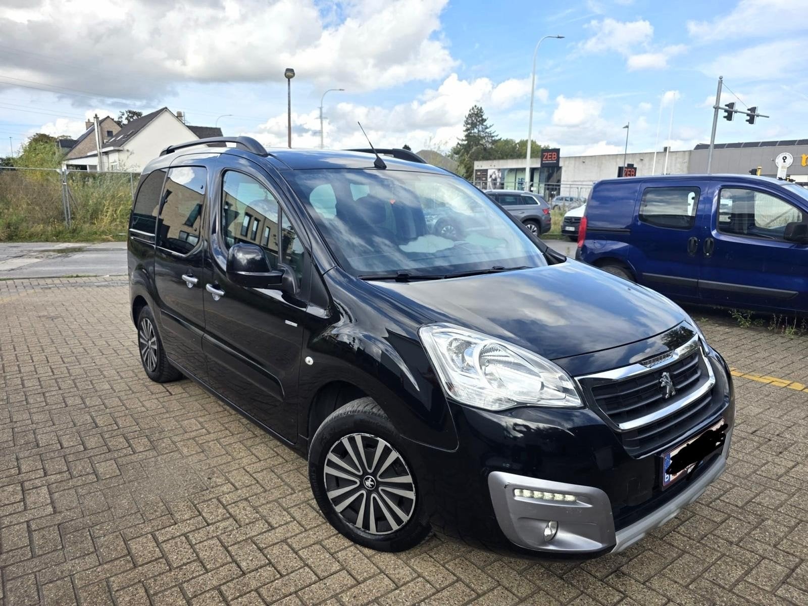 Peugeot Partner Tepee 2018 1.6HDI, Auto's, Monovolume, 4 cilinders, 1600 cc, Zwart