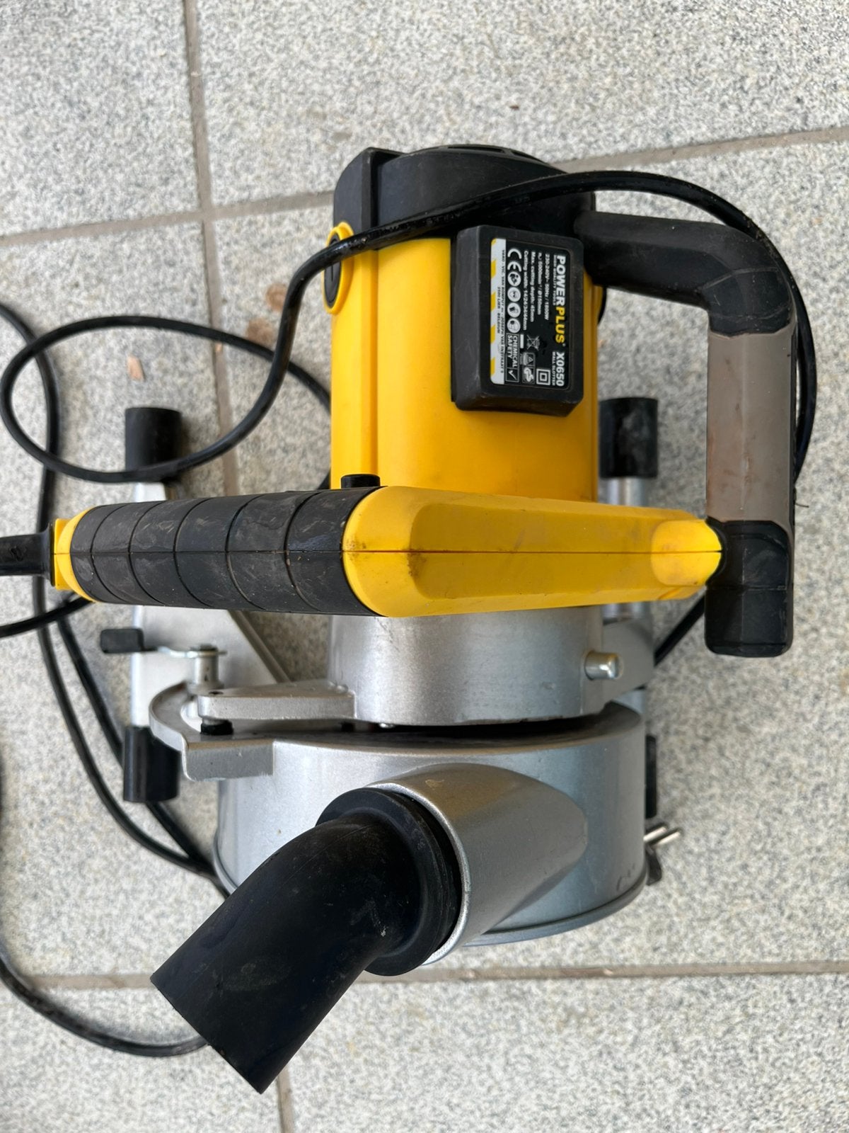 Sleuvenfrees metselwerk Powerplus, Doe-het-zelf en Bouw, Gereedschap | Freesmachines, Ophalen, Zo goed als nieuw, Elektrisch, Sleuvenfrees
