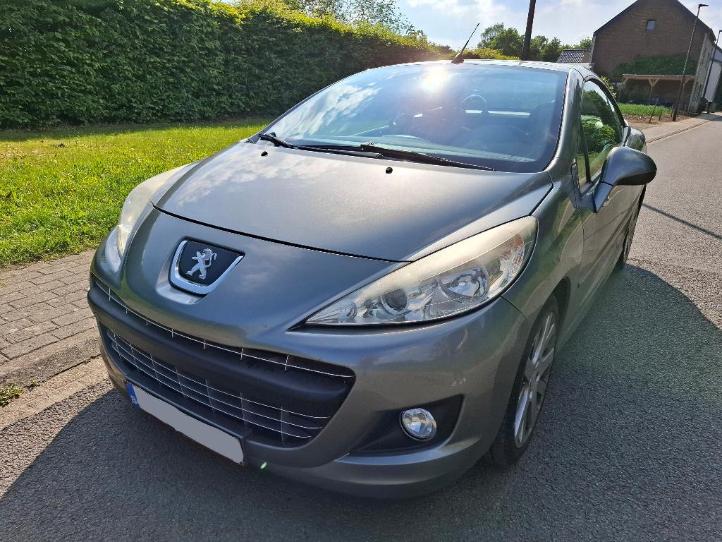 Peugeot 207 CC Cabrio 1.6i 16V 120 Ch Essence Airco 2013, Autos, Cabriolet, 5 places, Particulier, Tissu