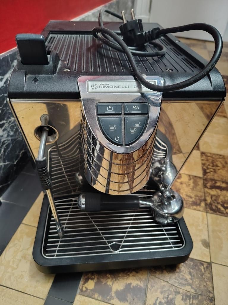 Nuova Simonelli Oscar II (stuk), Enlèvement
