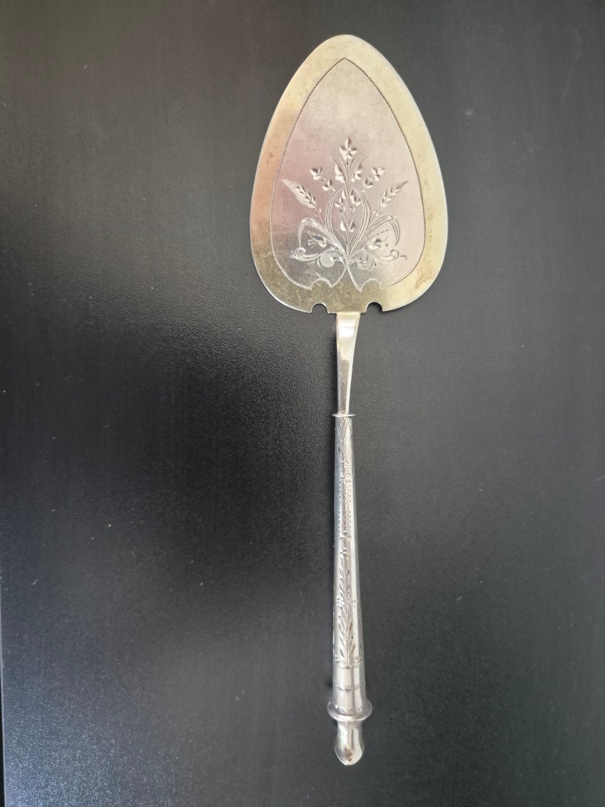 Argenterie 19ème siècle, petite pelle à tarte en argent, Antiquités & Art, Antiquités | Couverts, Enlèvement ou Envoi