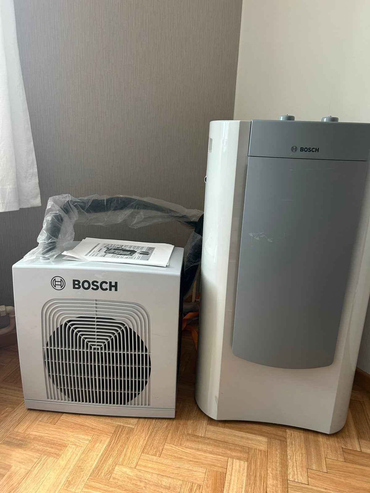 Airco met buitenunit, Ophalen, Zo goed als nieuw