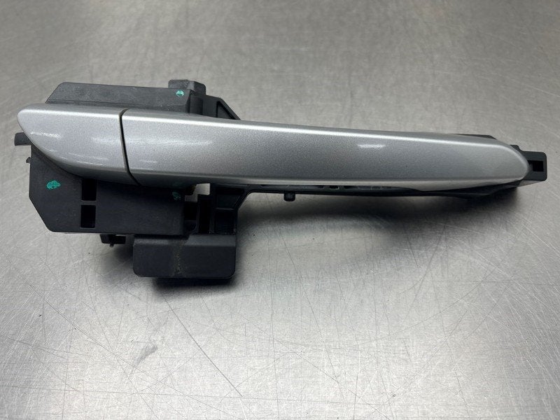 POIGNEE EXTERIEURE ARRIÈRE DROITE Hyundai Tucson (TL), Utilisé, Arrière, Hyundai
