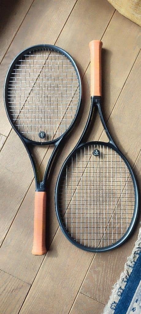 2 X raquettes de tennis Wilson RF 01, Neuf, Raquette, Enlèvement, Wilson