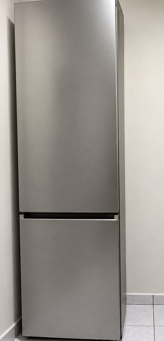 Samung koelkast - zo goed als nieuw - nog garantie !!, Elektronische apparatuur, Ophalen, 160 cm of meer, Zo goed als nieuw, Energieklasse A of zuiniger