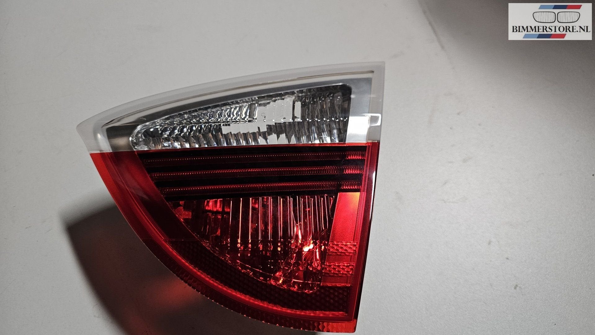 Achterlicht op klep rechts BMW 3 serie E91  touring 63217160, -, Utilisé, -, Enlèvement ou Envoi
