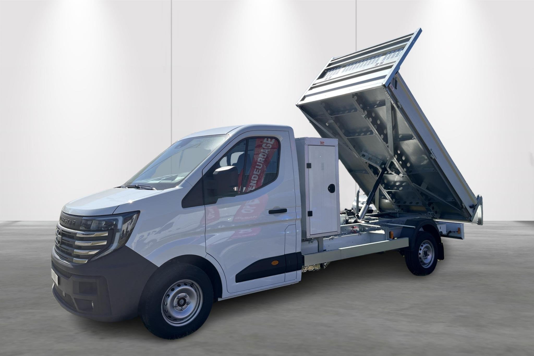 Nissan Interstar L3H1 3.5T 2.0 dCi 150 MT N-Connecta, Neuf, Electronic Stability Program (ESP), 110 kW, Entreprise