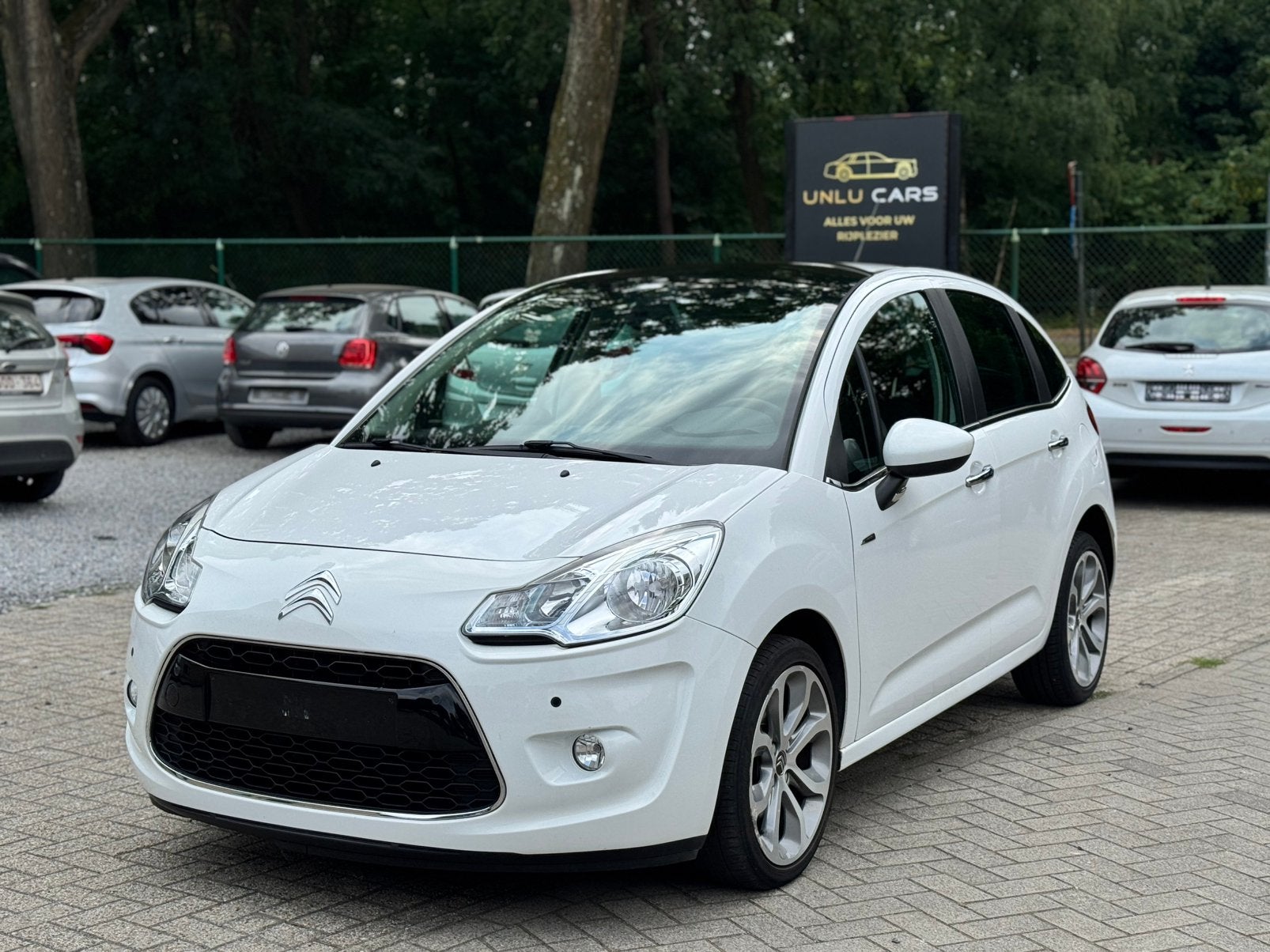 CITROEN C3 1.6 BENZINE 80.000KM AUTOMAAT, Euro 5, Stof, Zwart, 4 cilinders