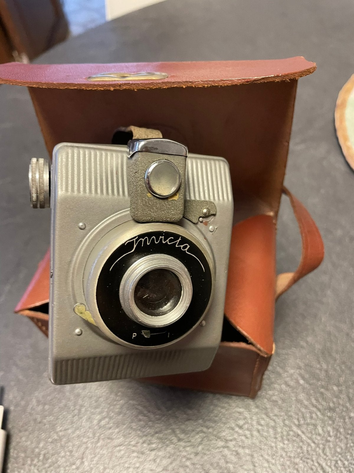 Oud  Foto toestel in  echt lederen  etui, Ophalen of Verzenden, Fototoestel