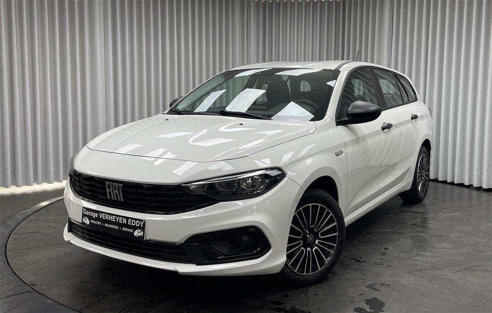Fiat Tipo (bj 2023), Auto's, Voorwielaandrijving, Gebruikt, Euro 6, Wit