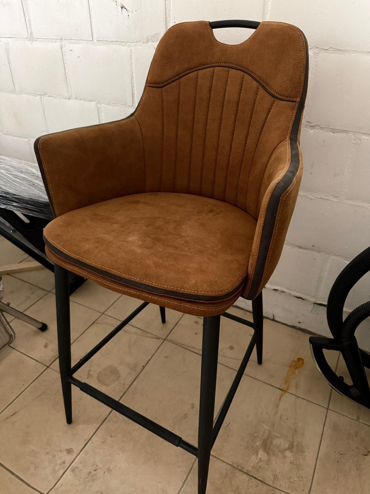 4 chaises hautes, Maison & Meubles, Enlèvement, Comme neuf