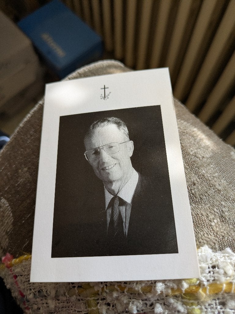 K.Boudewijn bidprentje, Verzamelen, Koningshuis en Royalty, Ophalen of Verzenden, Zo goed als nieuw, Kaart, Foto of Prent
