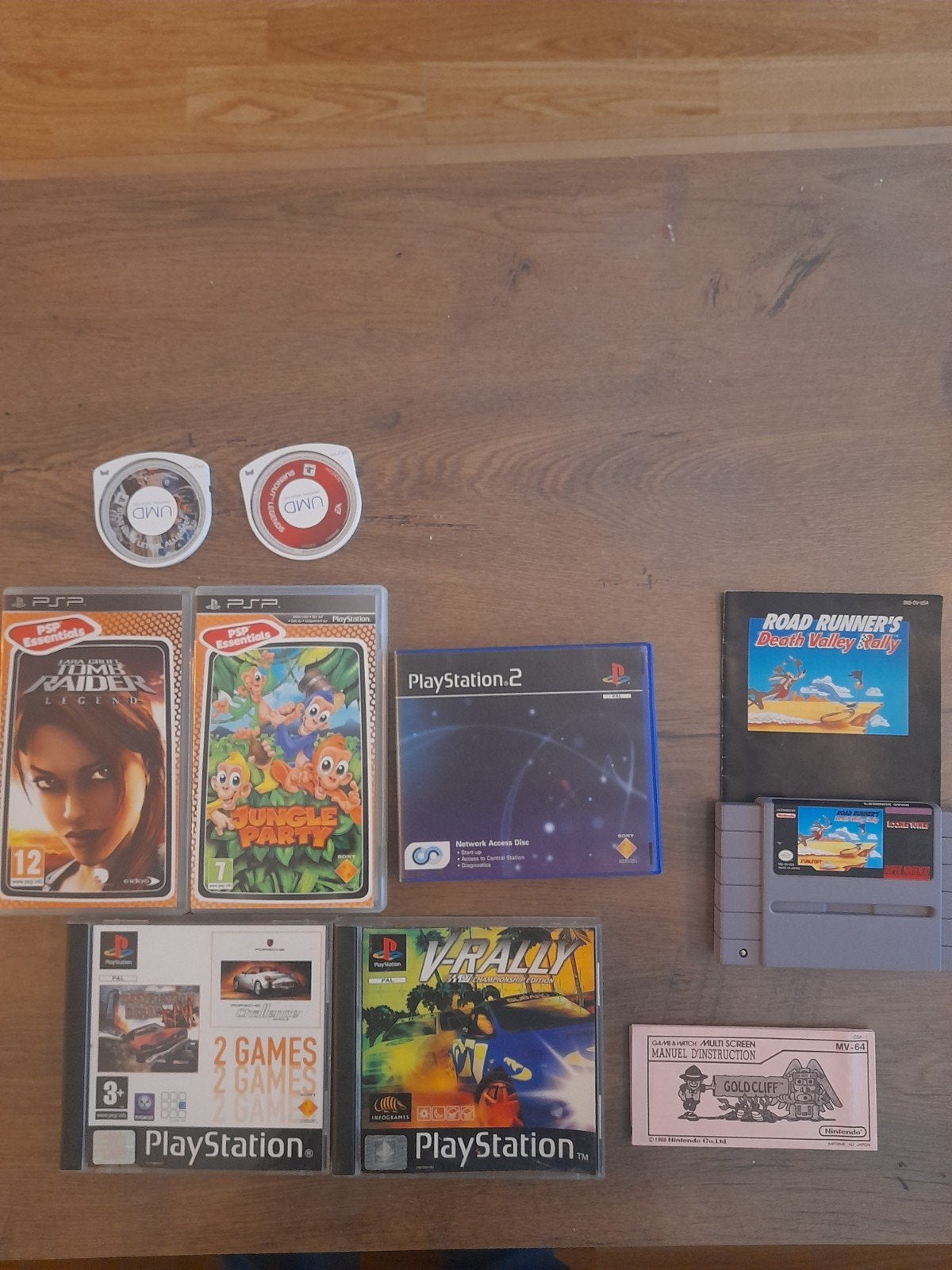 Lot de jeux vidéos Playstation 1 et 2, Psp, snes, ..., Enlèvement