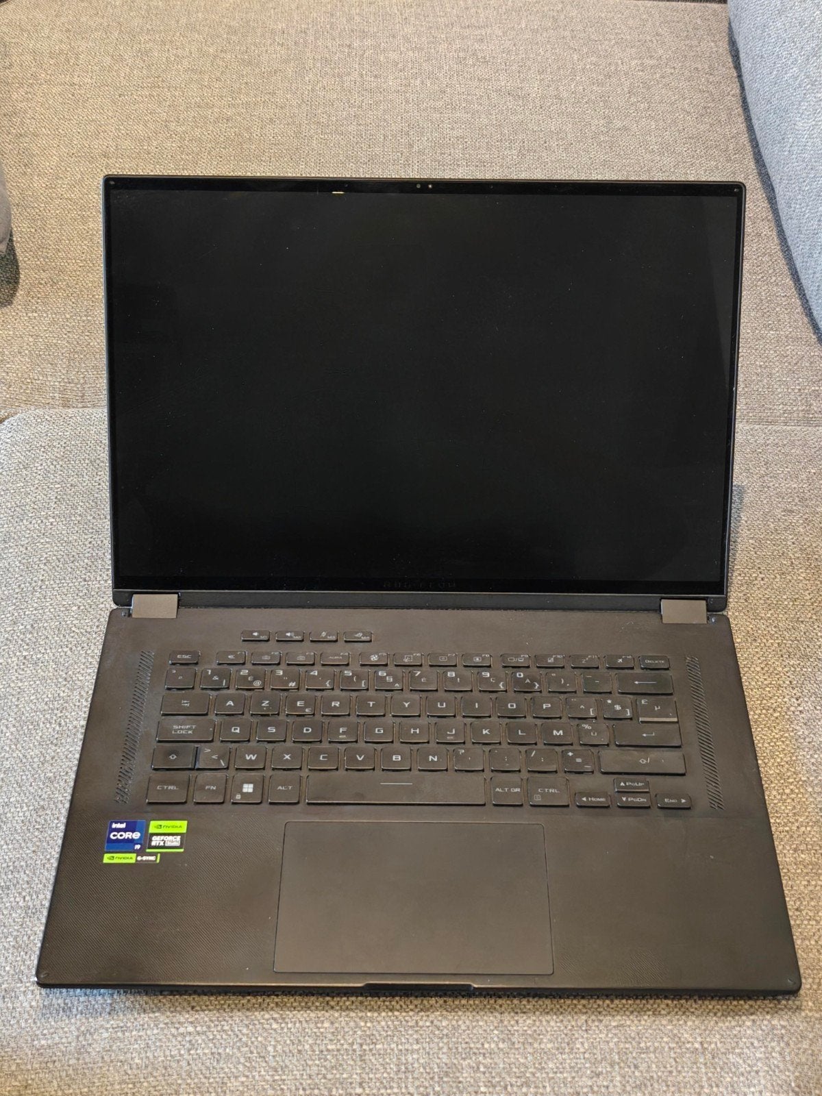 Pc portable Asus ROG Flow X16, Intel Core i9, Avec écran tactile, 16 pouces, 4 Ghz ou plus