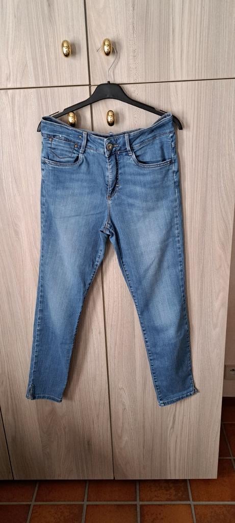 Pantalon Brax Jeans pour femme, Vêtements | Femmes, W28 - W29 (confection 36), Enlèvement ou Envoi, Brax, Comme neuf