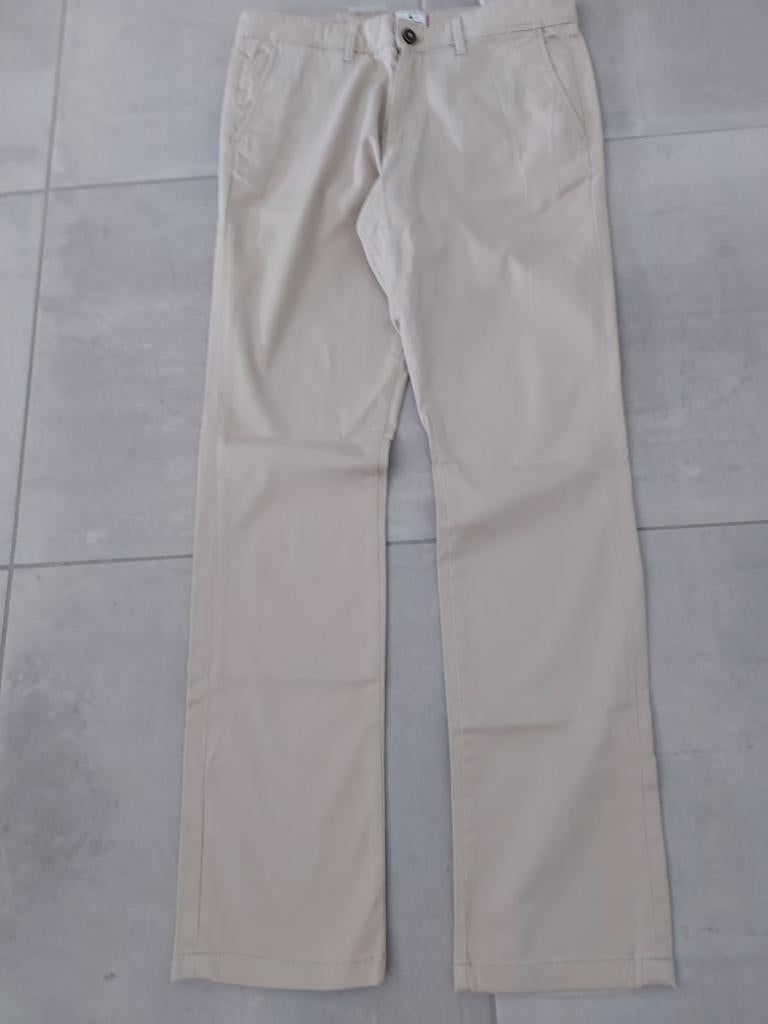 Beige nog nieuwe broek Jack  jones w30 L32, Ophalen, Beige