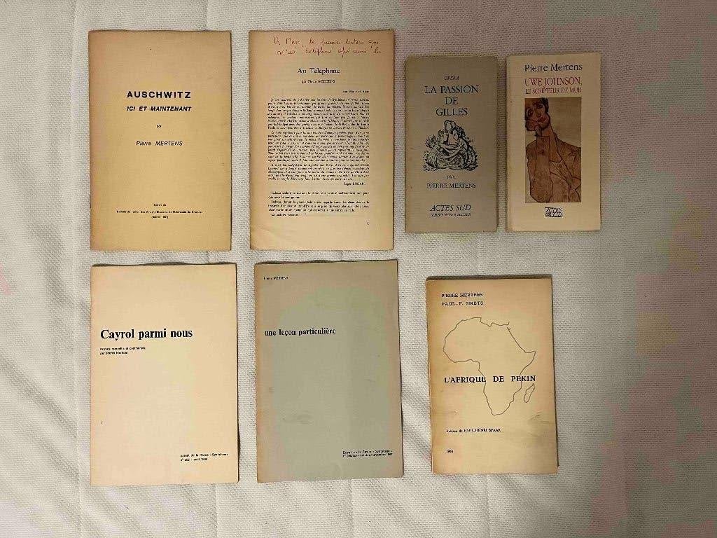 Verzameling gesigneerde boeken van Pierre Mertens, Boeken, Romans, Gelezen, België, Ophalen