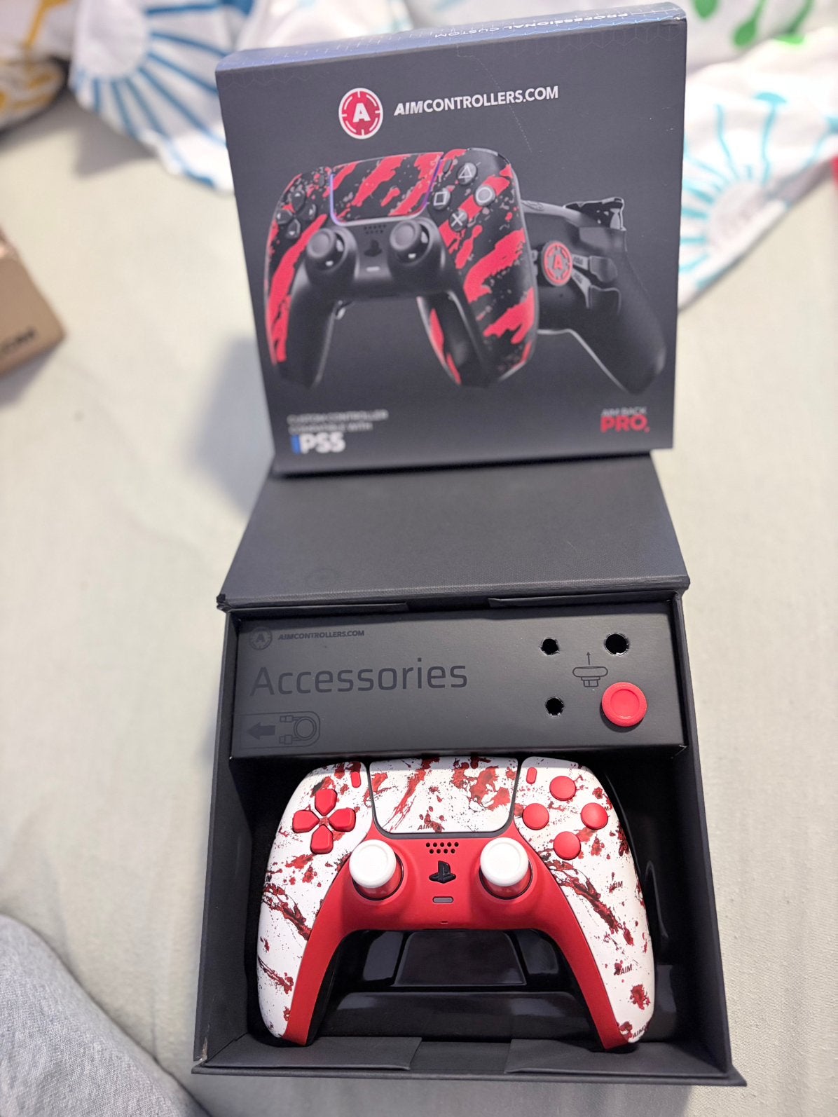 PS5 AimController Custom – Rood/Wit —Zeer goede staat, Consoles de jeu & Jeux vidéo, Consoles de jeu | Autre, Enlèvement ou Envoi