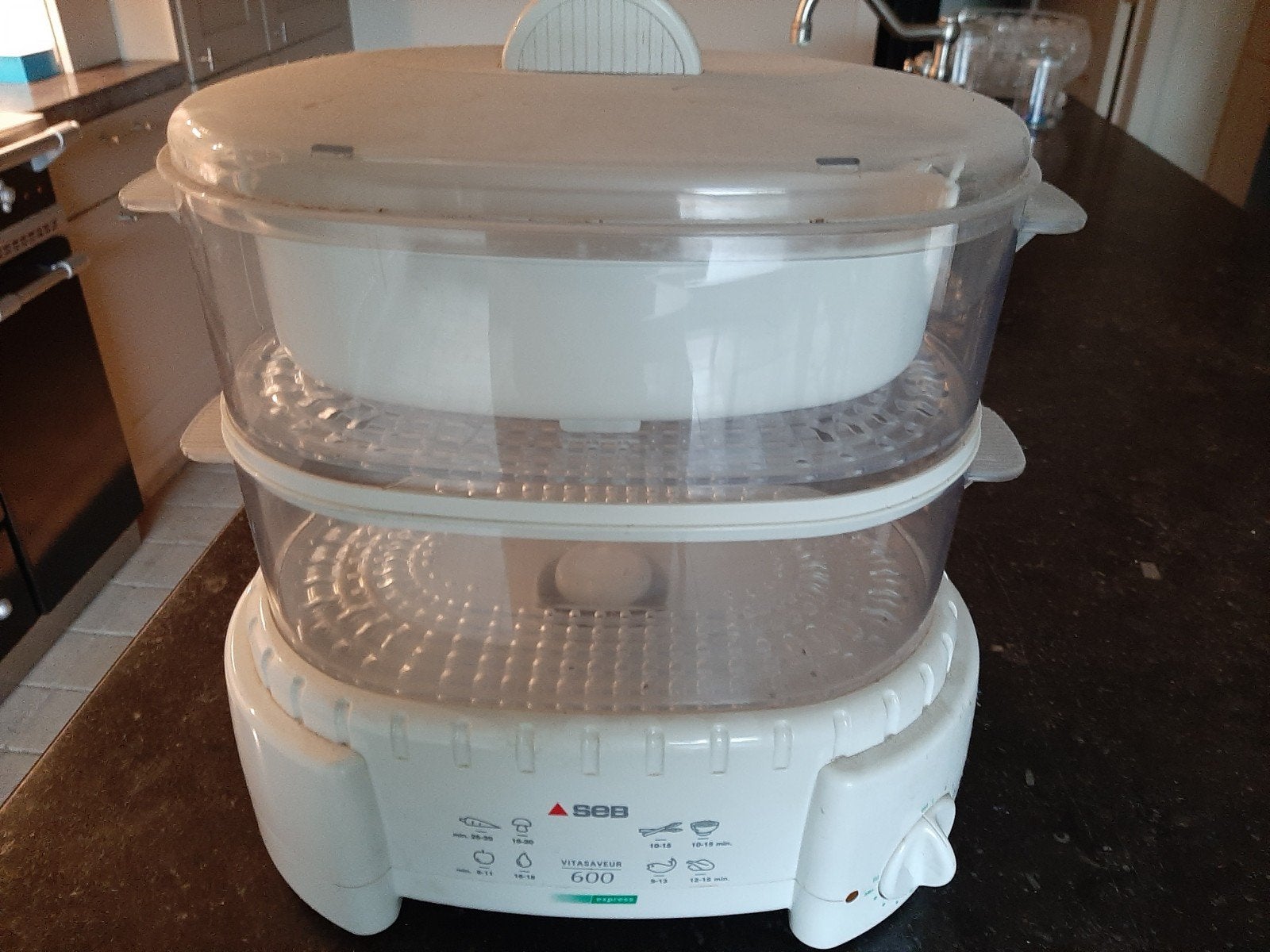 SEB Stoomkoker 900 Watt, Ophalen