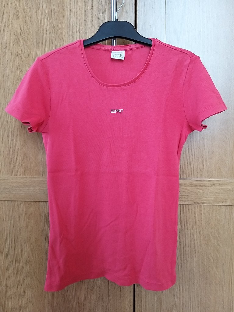 Esprit t-shirt rouge cerise taupe M classique indispensable, Rouge, Manches courtes, Taille 38/40 (M), Enlèvement ou Envoi